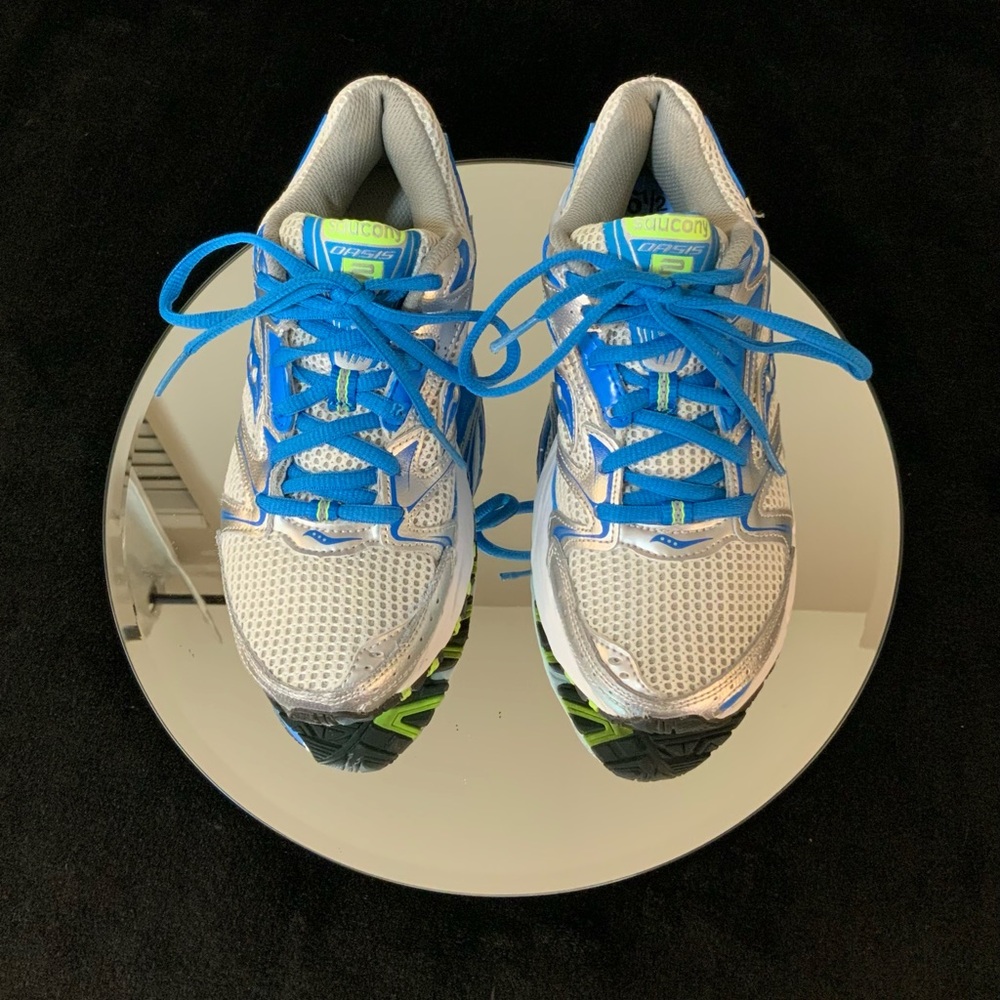 Saucony Oasis 2 Women’s Blue/Metallic Silver Sneakers